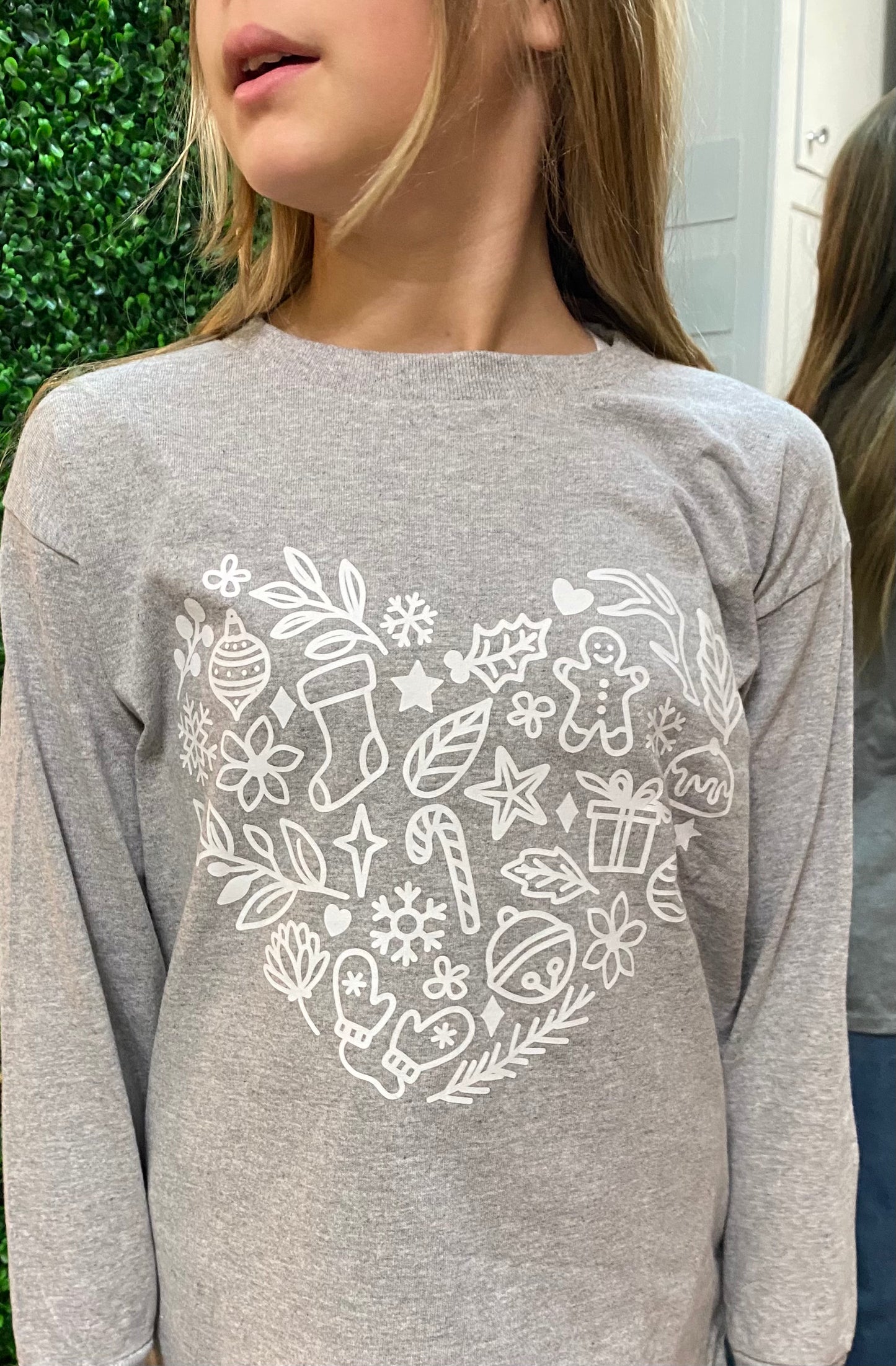 Christmas Heart Long Sleeve T-shirt